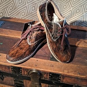 Natural hide oxfords brindle 10